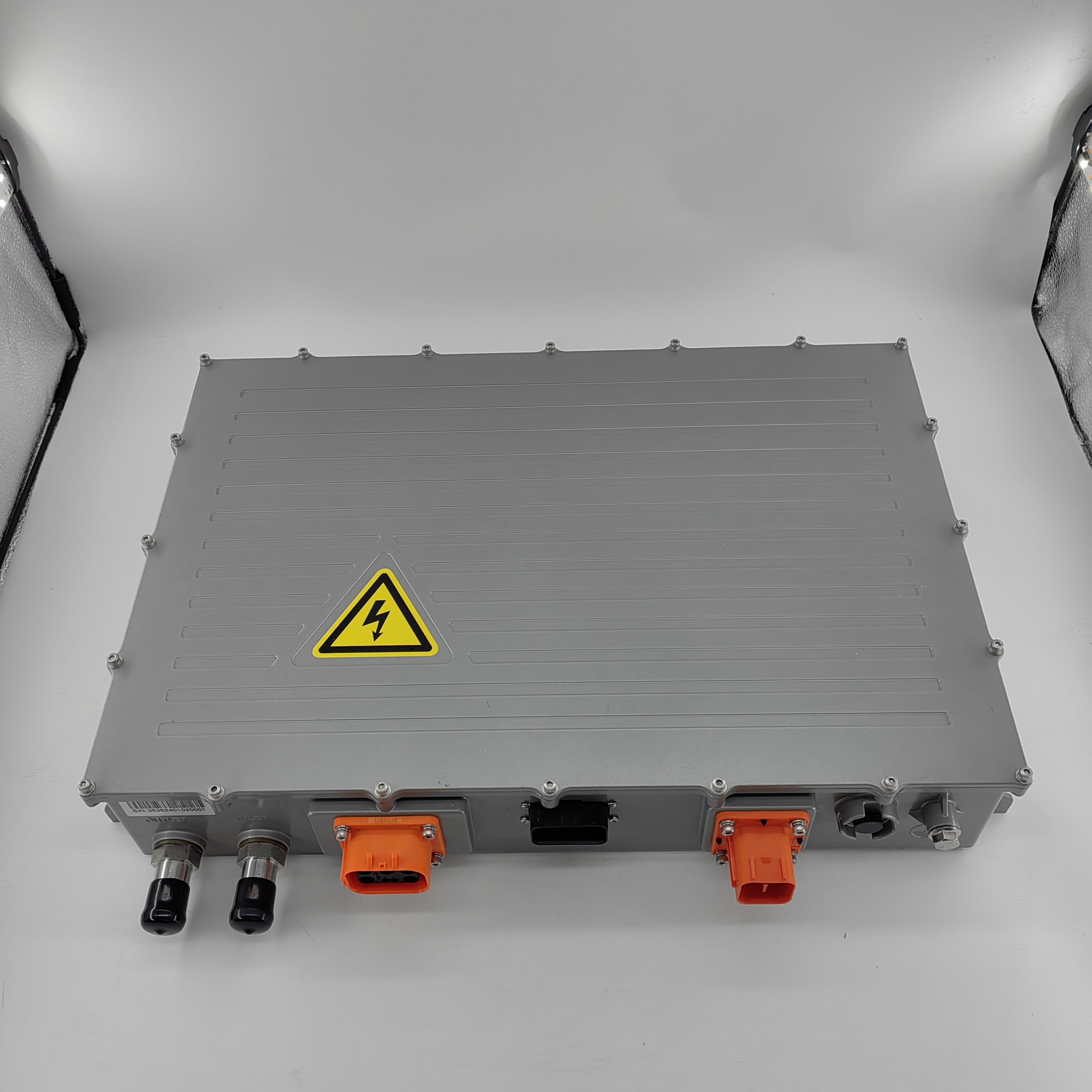 Cargador a bordo OBC de carga rápida de alta potencia de 20kw KL620-720-27 720V 27A para EV