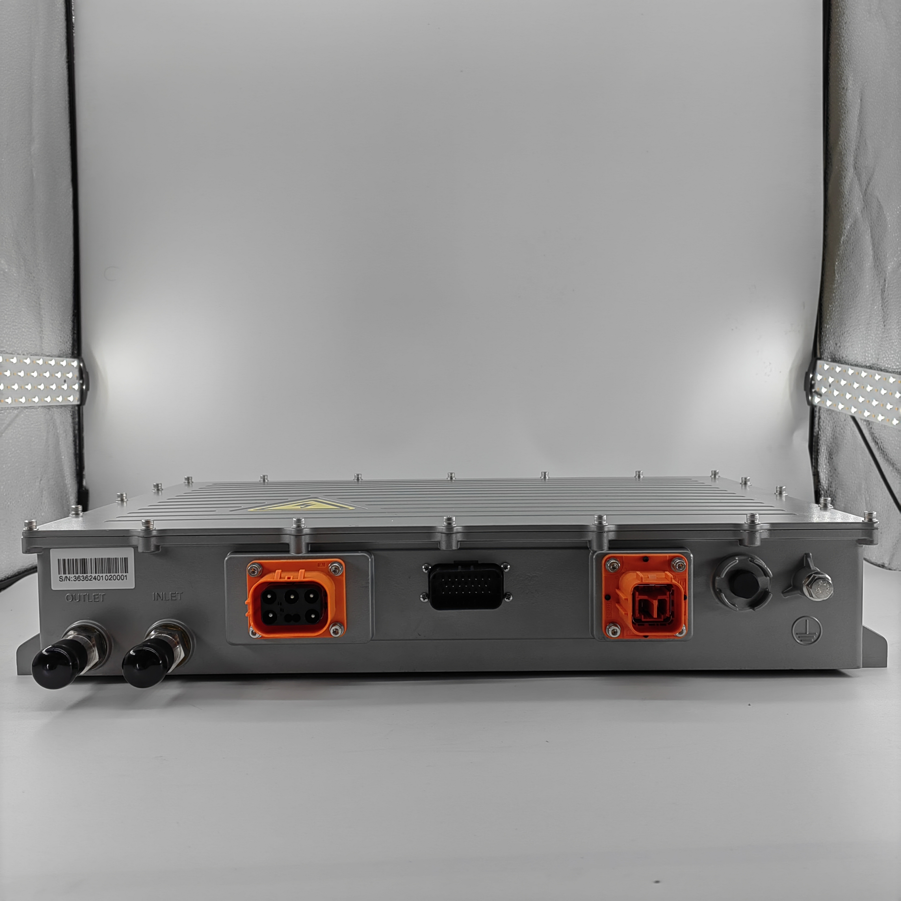 Cargador a bordo OBC de carga rápida de alta potencia de 20kw KL620-720-27 720V 27A para EV